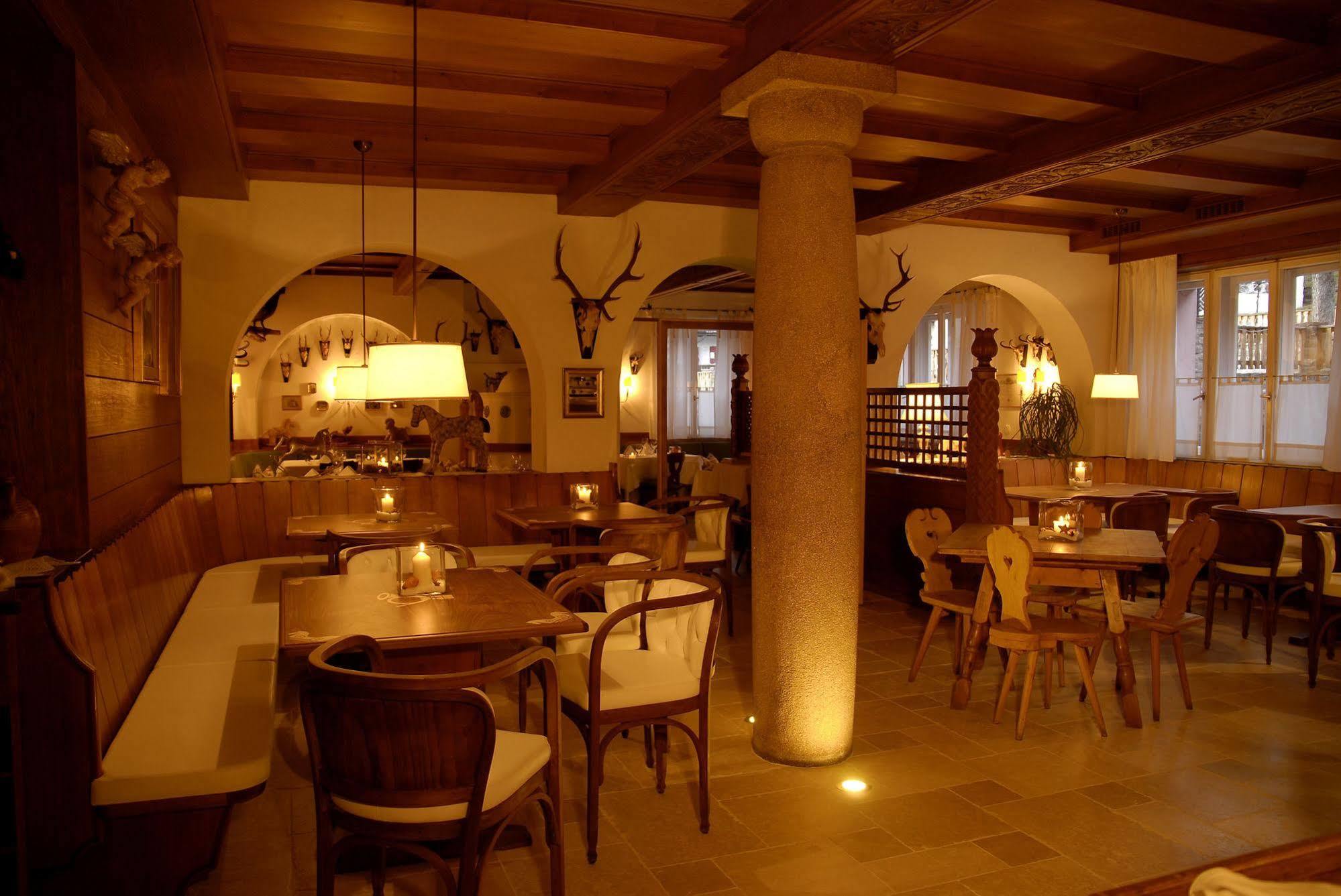 Romantik Hotel Post Nova Levante Bagian luar foto