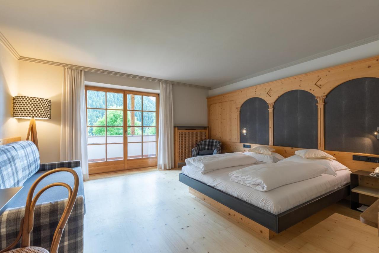 Romantik Hotel Post Nova Levante Bagian luar foto